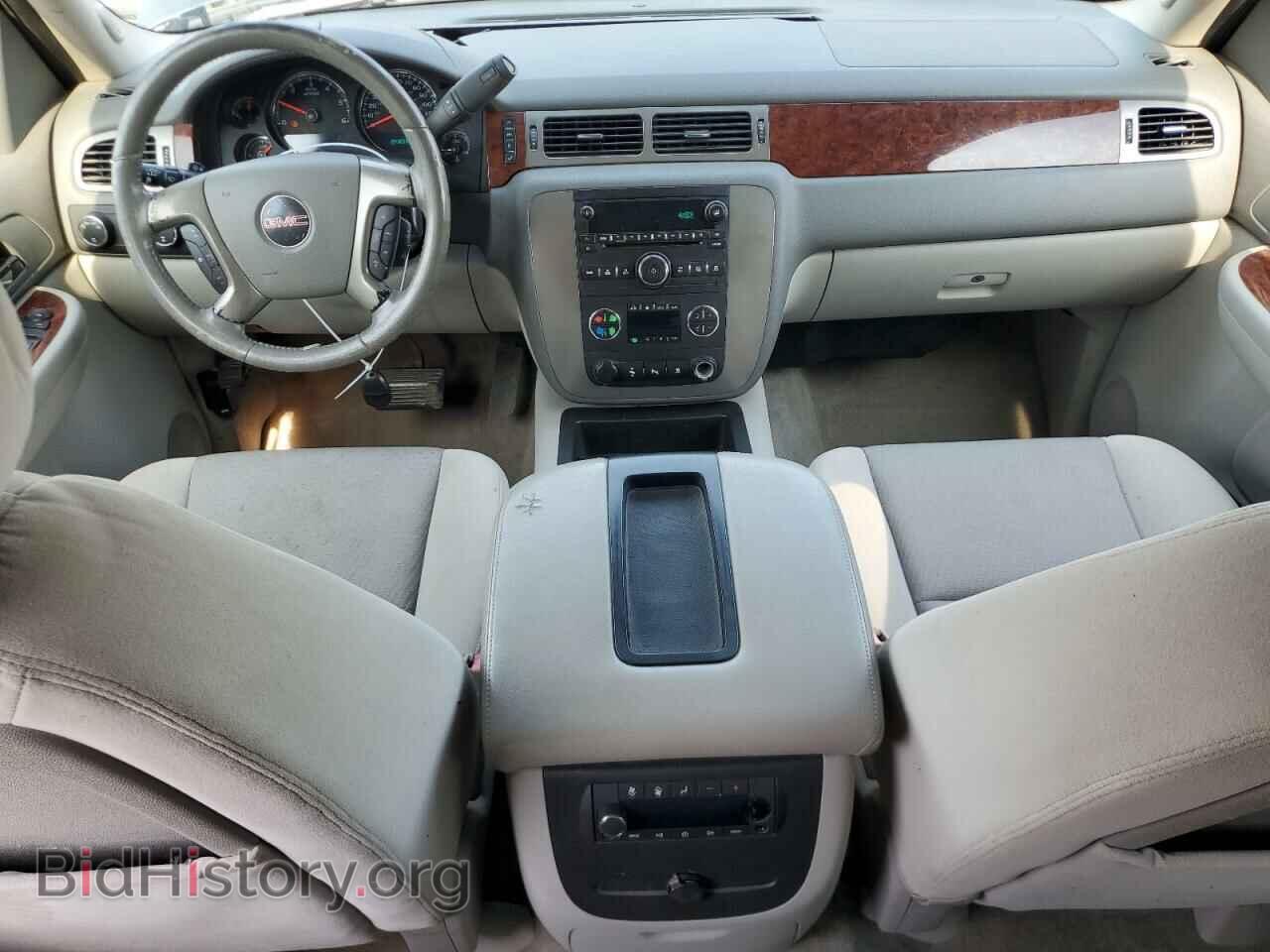 2009 GMC YUKON - VIN: 1GKFK23009R215418 - Photo 8