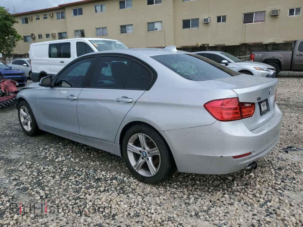 2013 BMW 3 SERIES - VIN: WBA3A5C56DF600407 - Фото 2