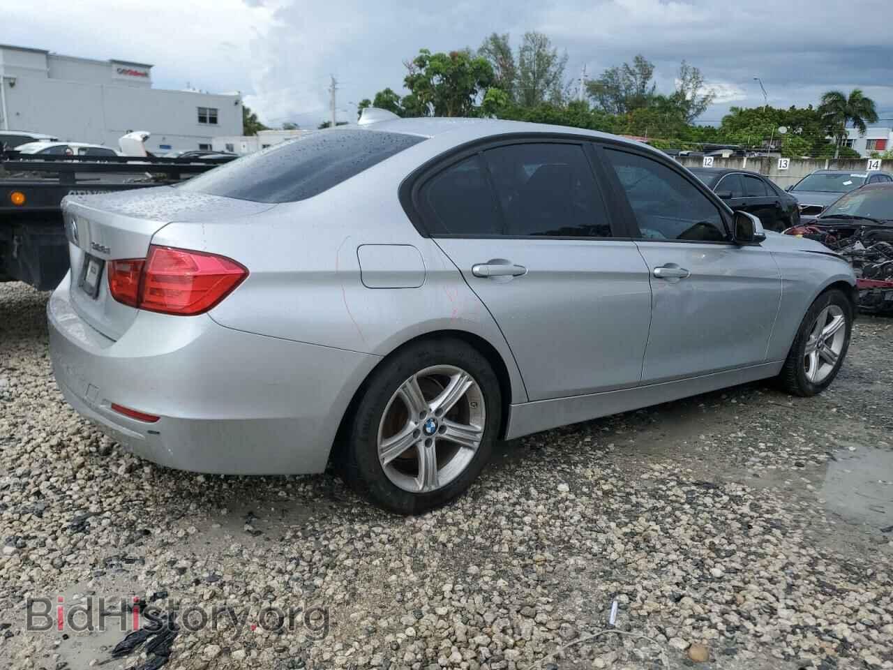 2013 BMW 3 SERIES - VIN: WBA3A5C56DF600407 - Фото 3