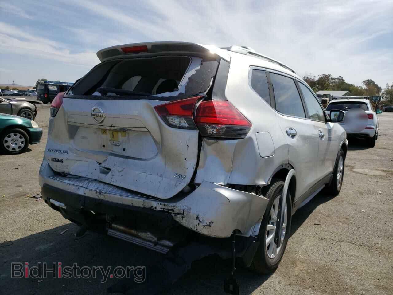 2017 NISSAN ROGUE - VIN: JN8AT2MT2HW396814 - Фото 4