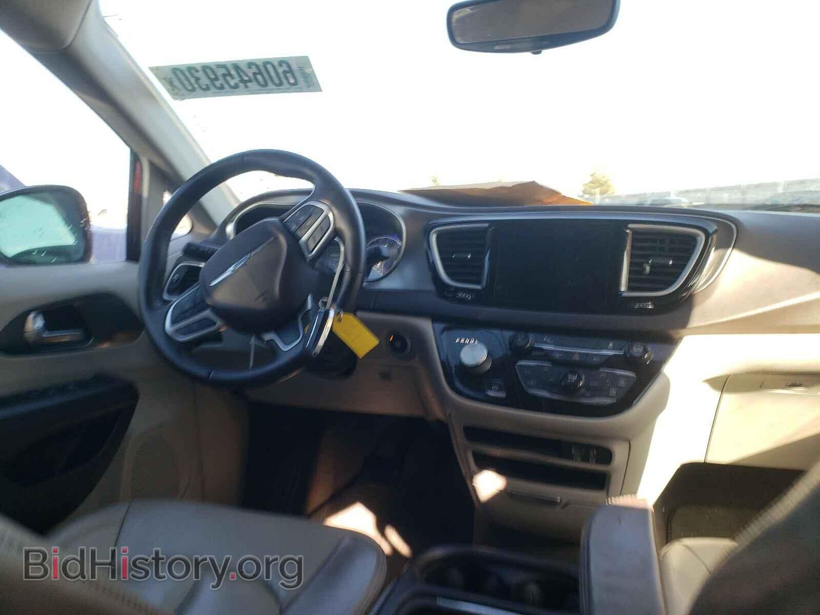 2017 CHRYSLER PACIFICA - VIN: 2C4RC1BGXHR519735 - Фото 9