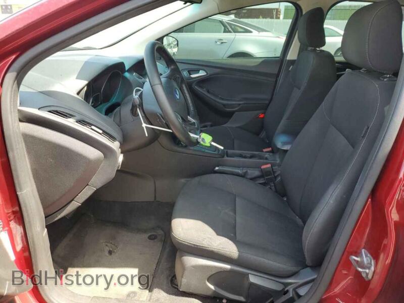 2016 Ford FOCUS (VIN 1FADP3K26GL225535) — фото 7 из 13