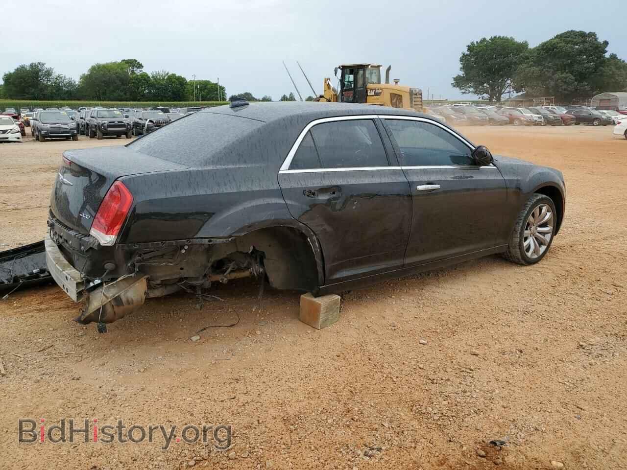 2018 CHRYSLER 300 - VIN: 2C3CCAEG1JH127101 - Фото 3