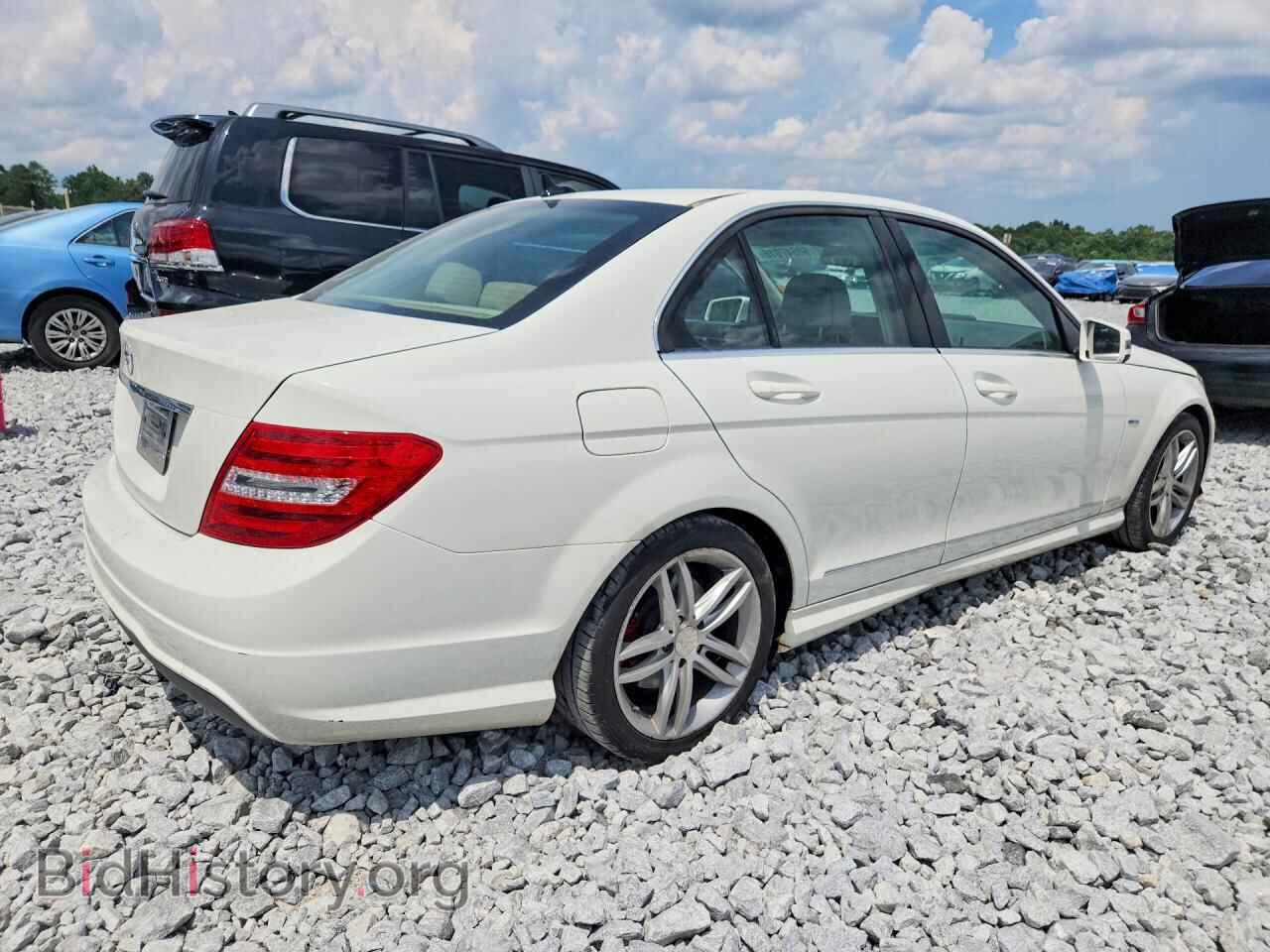 2012 MERCEDES-BENZ C-CLASS - VIN: WDDGF4HB9CA612213 - Фото 3