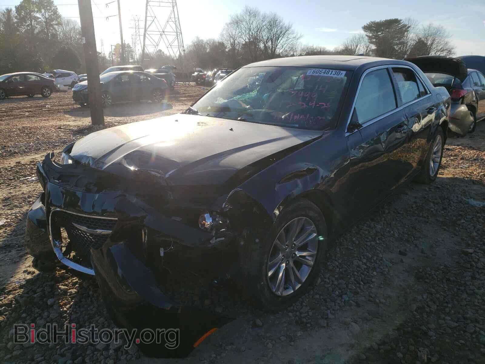 2016 CHRYSLER 300 - VIN: 2C3CCAAG3GH307999 - Фото 2