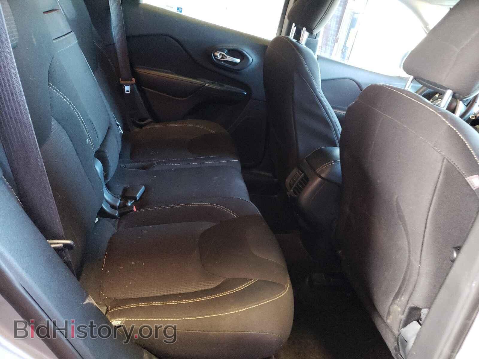 2016 JEEP CHEROKEE - VIN: 1C4PJMCS1GW241850 - Фото 6