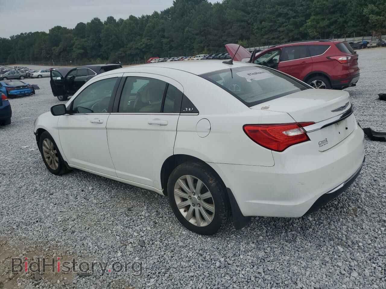 2012 CHRYSLER 200 - VIN: 1C3CCBBG9CN149979 - Фото 2
