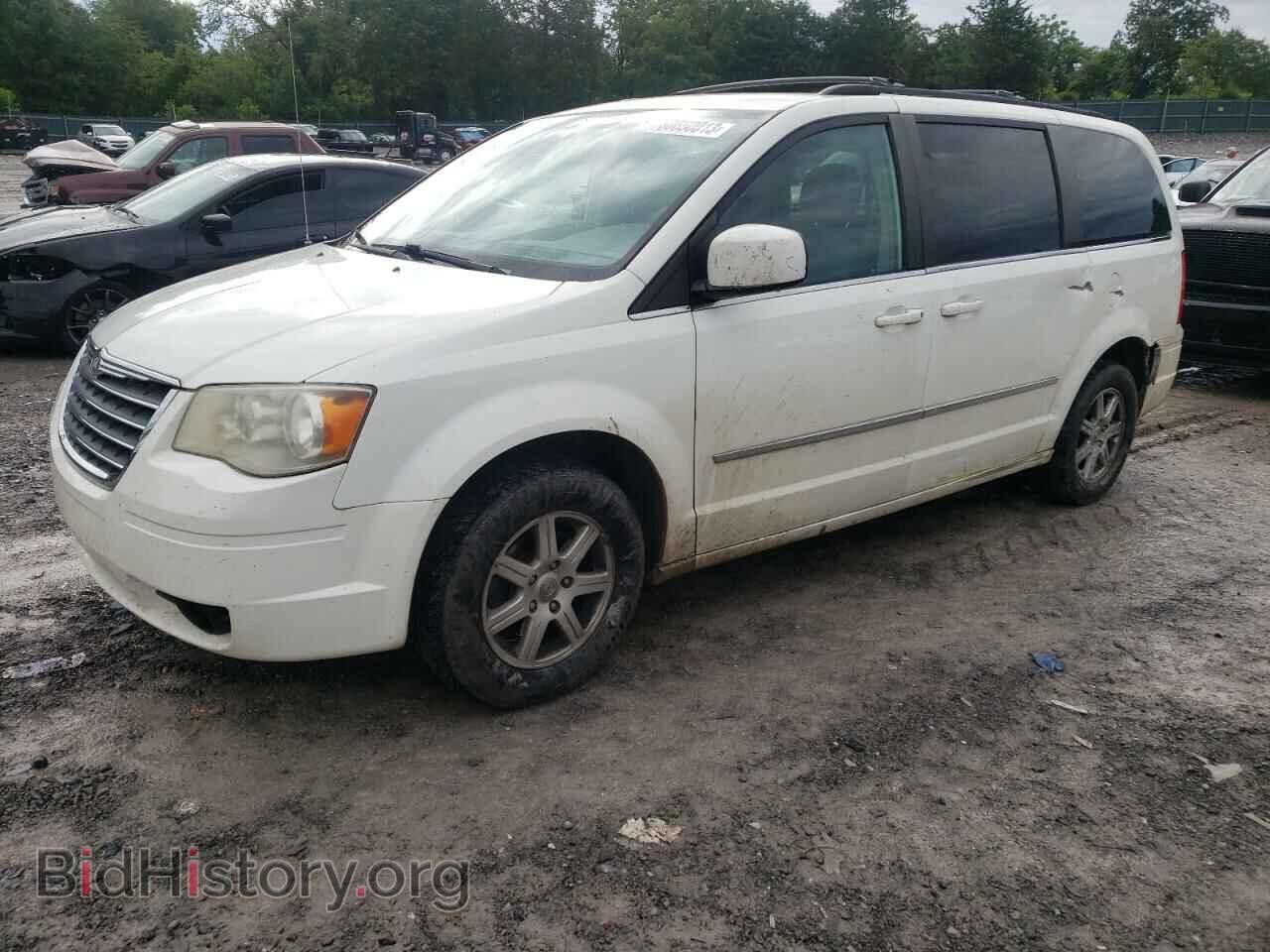 Photo 2A4RR5D10AR492897 - CHRYSLER MINIVAN 2010
