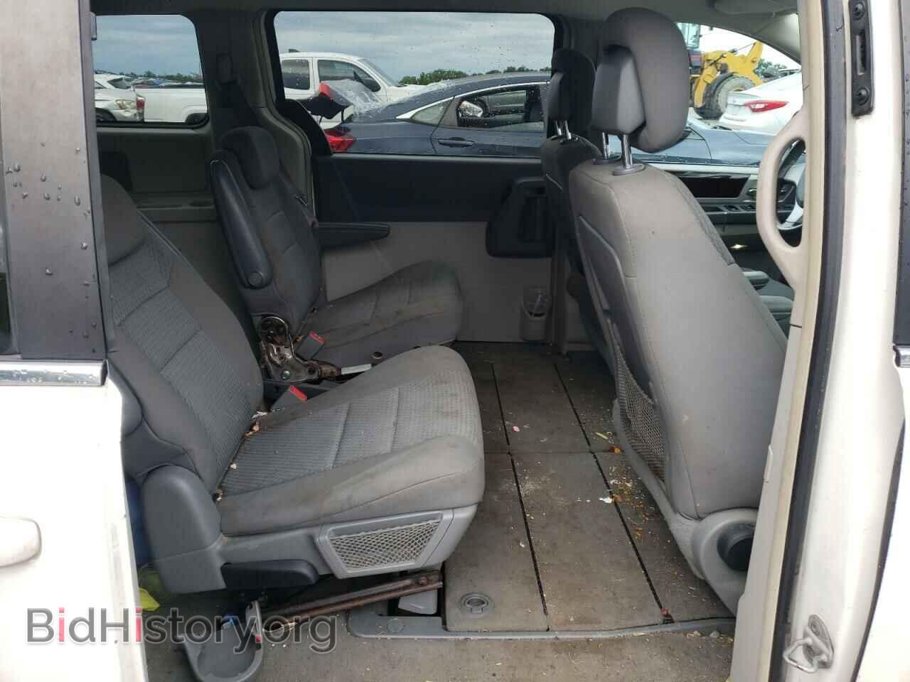 2010 CHRYSLER MINIVAN - VIN: 2A4RR5D10AR492897 - Photo 11