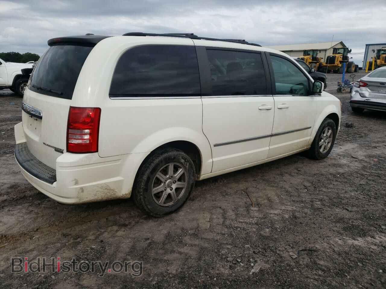 2010 CHRYSLER MINIVAN - VIN: 2A4RR5D10AR492897 - Photo 3