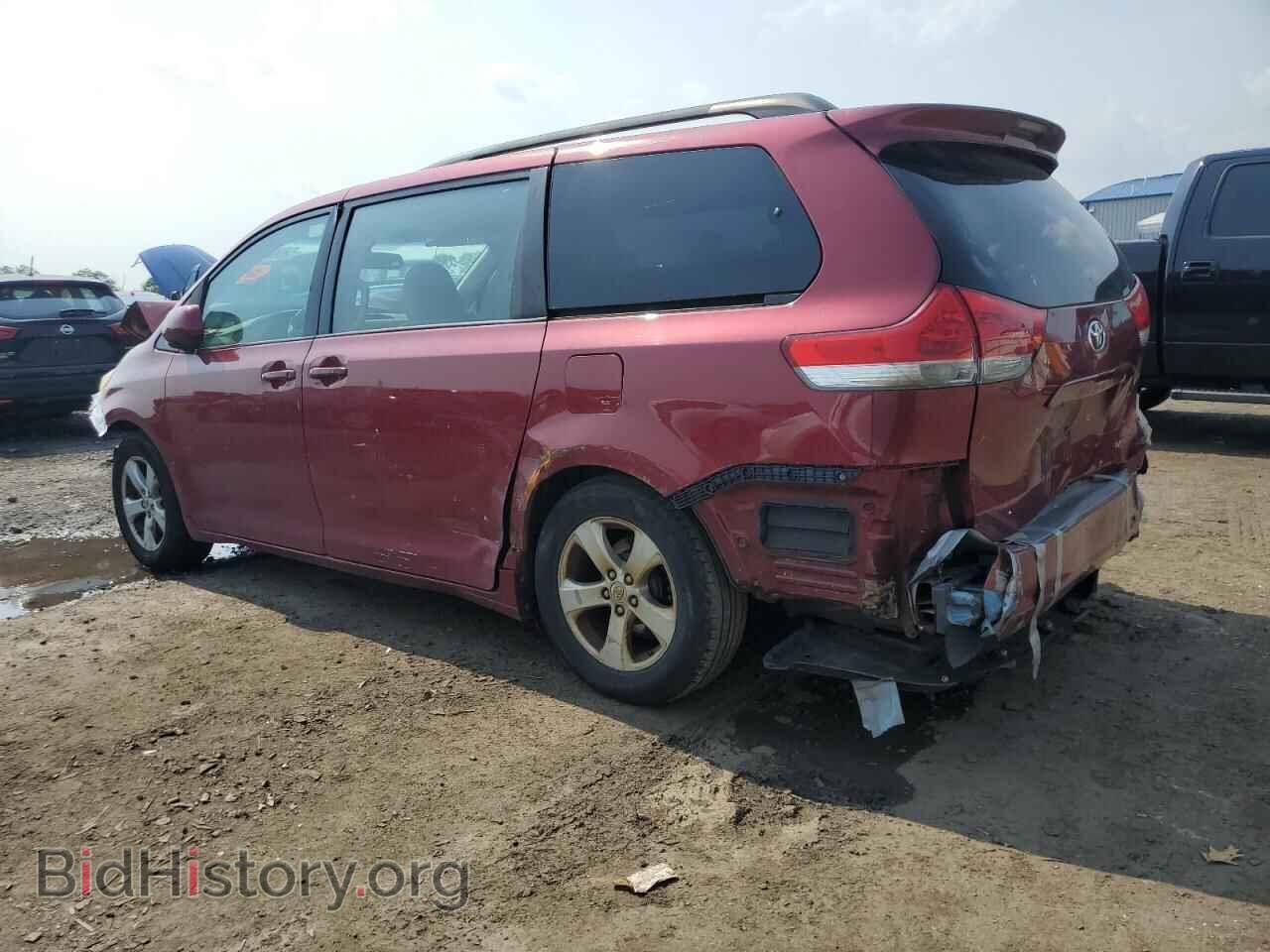 2011 TOYOTA All Models - VIN: 5TDKK3DC0BS044167 - Фото 2