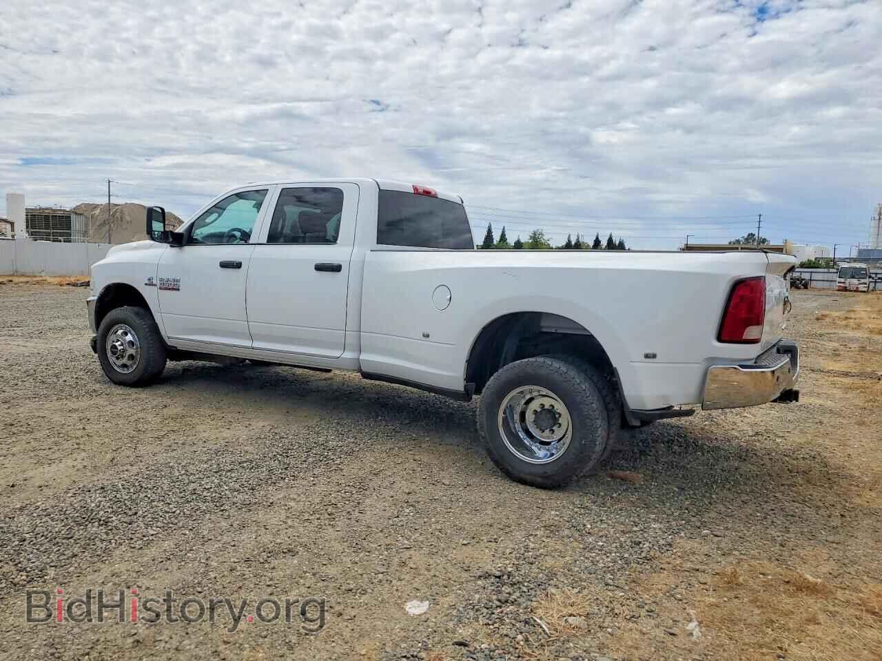 2015 RAM 3500 - VIN: 3C63RRGL8FG702585 - Photo 2