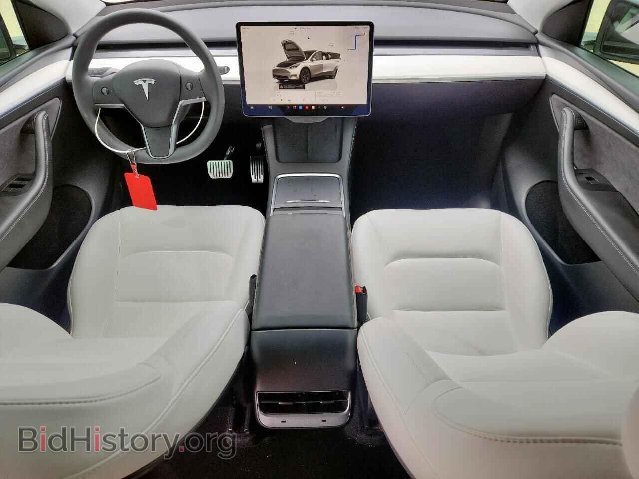 2024 TESLA MODEL Y - VIN: 7SAYGAEE4RF194736 - Фото 8