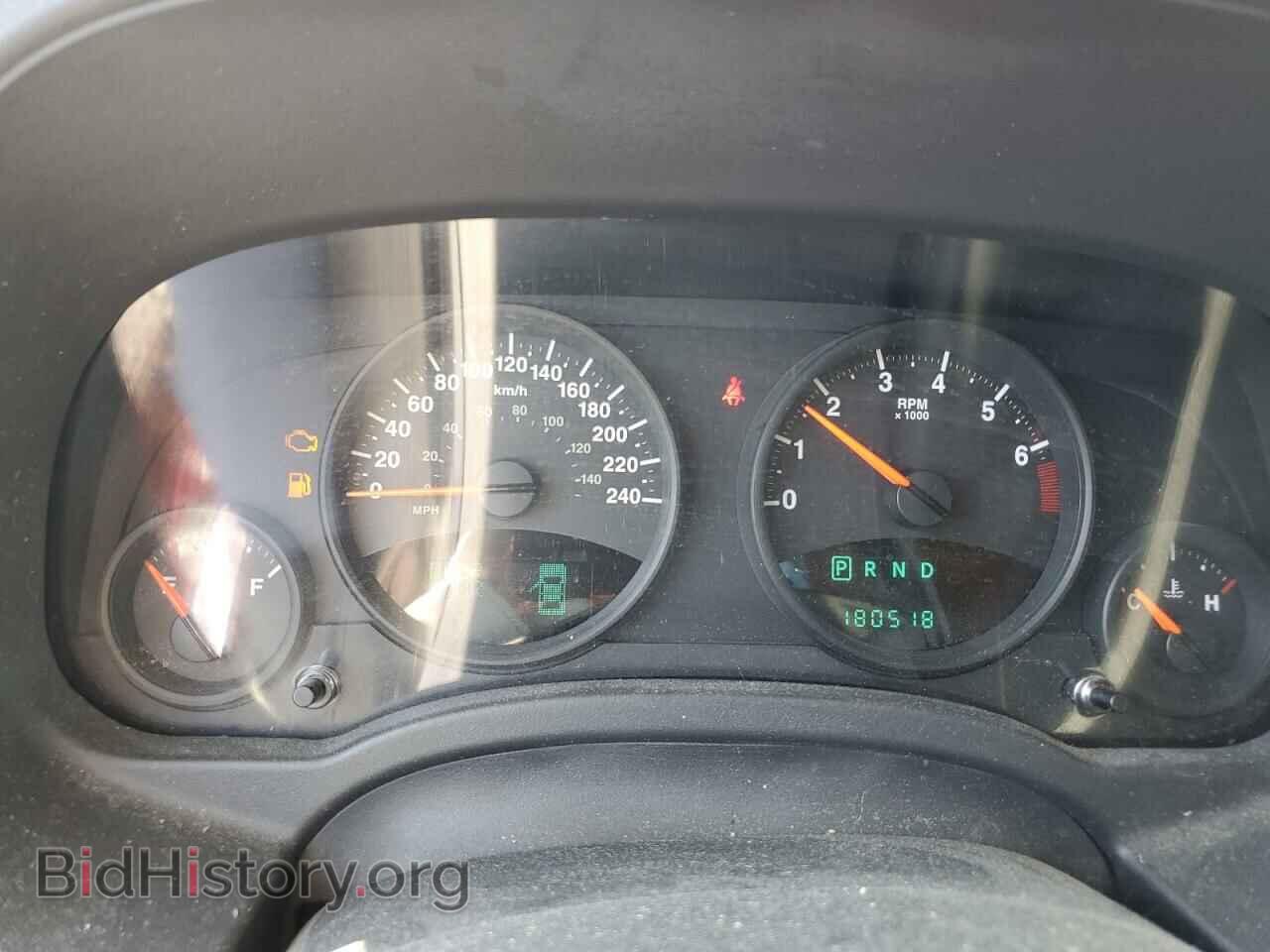 2009 JEEP COMPASS - VIN: 1J8FT47A69D173950 - Фото 9