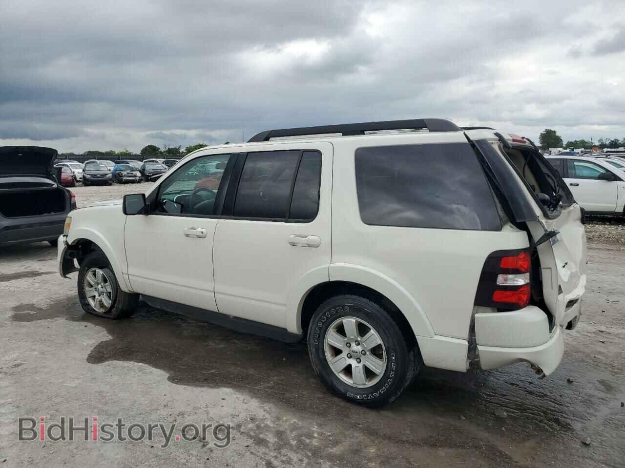 2010 FORD EXPLORER - VIN: 1FMEU7DE7AUB02345 - Photo 2