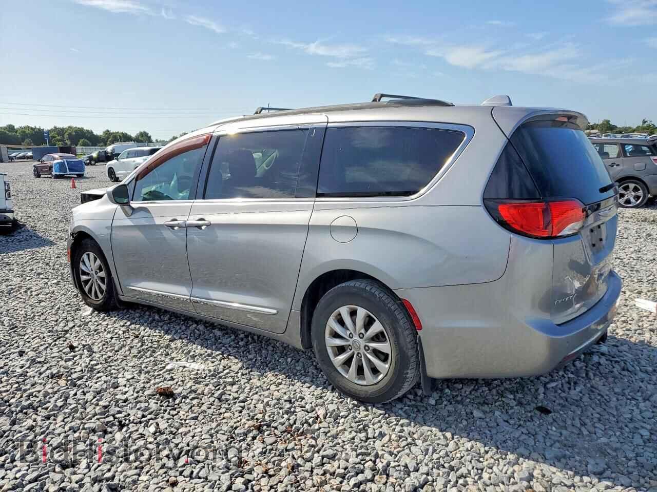 2017 CHRYSLER PACIFICA - VIN: 2C4RC1BG6HR553087 - Photo 2