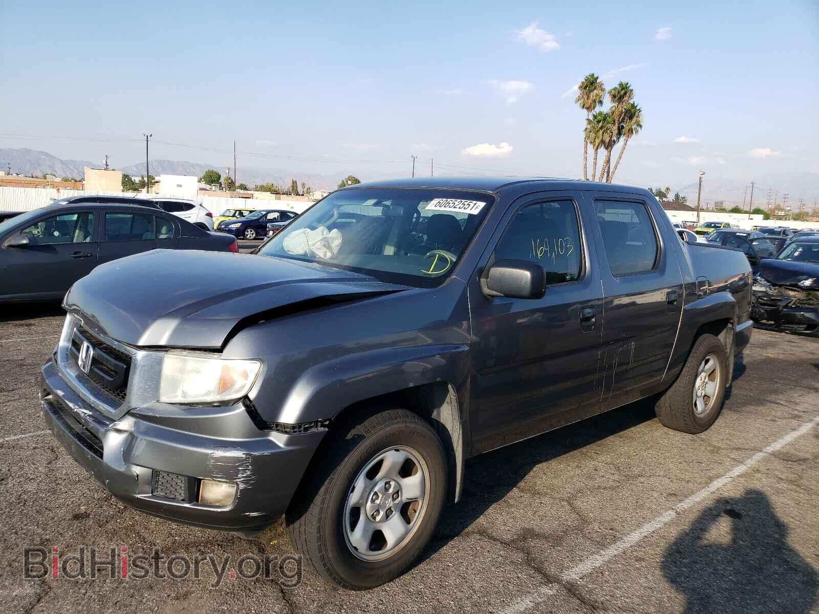 2011 HONDA RIDGELINE - VIN: 5FPYK1F24BB010537 - Фото 2