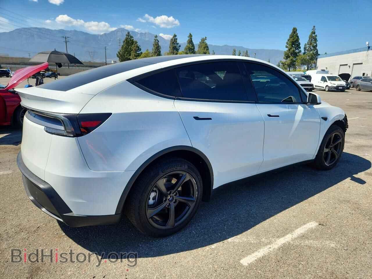 2026 TESLA MODEL Y - VIN: 7SAYGDEDXTF599810 - Photo 3
