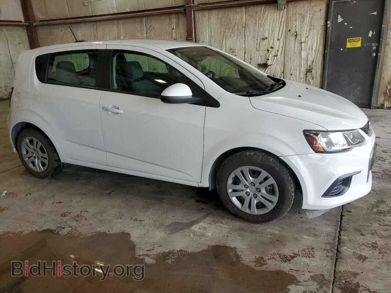 2019 CHEVROLET SONIC - VIN: 1G1JG6SB3K4132868 - Фото 4