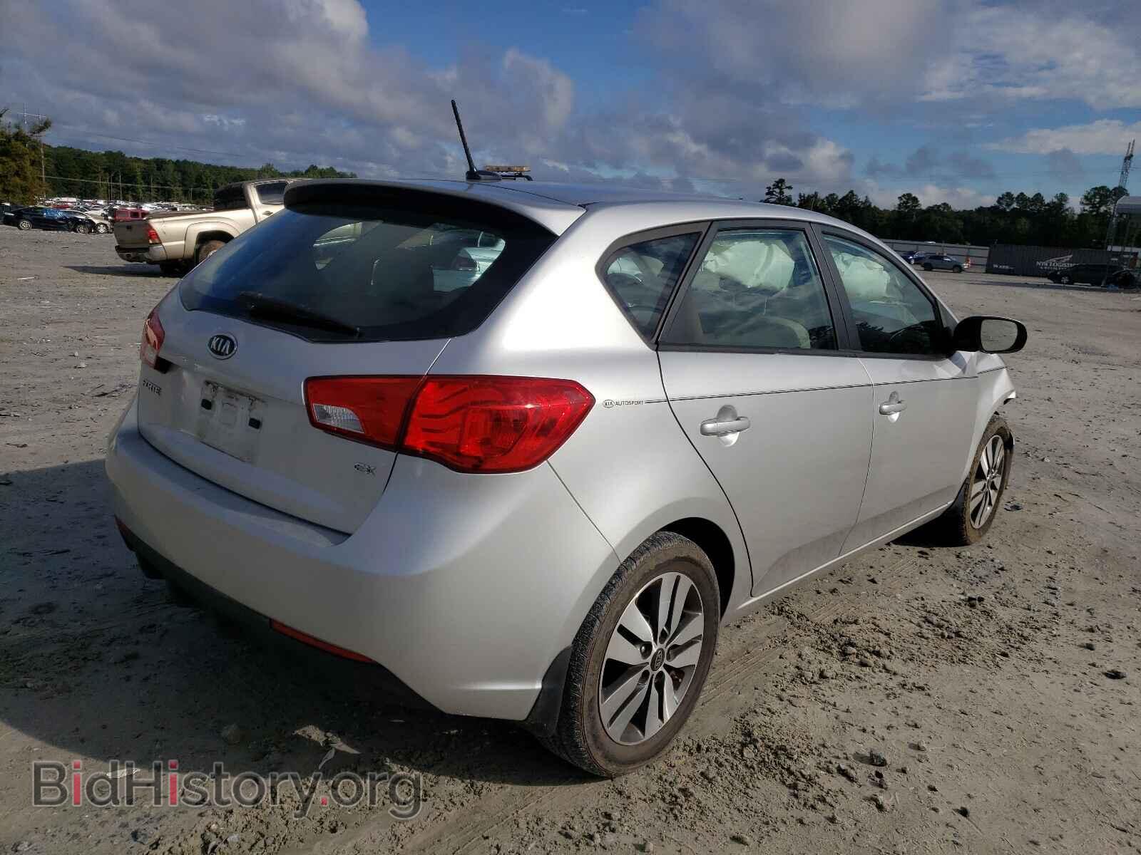 2013 KIA FORTE - VIN: KNAFU5A24D5675111 - Фото 4