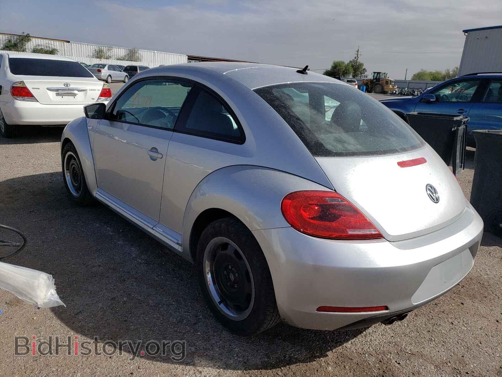 2012 VOLKSWAGEN BEETLE - VIN: 3VWJP7AT9CM601858 - Фото 3