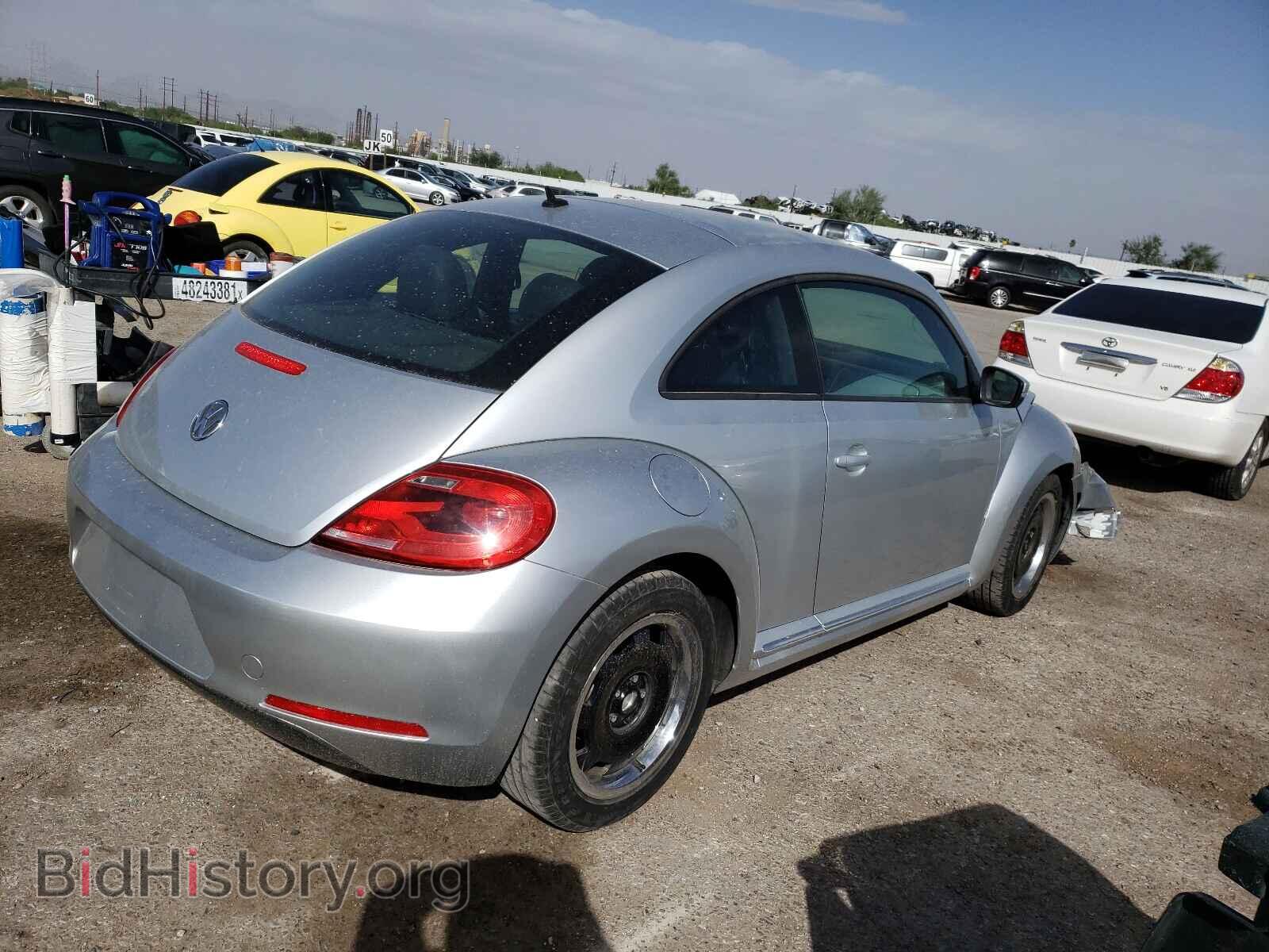 2012 VOLKSWAGEN BEETLE - VIN: 3VWJP7AT9CM601858 - Фото 4