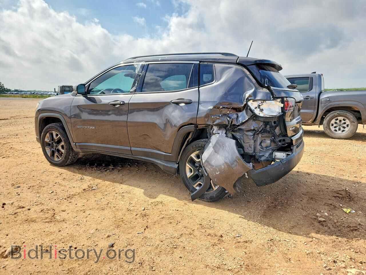 2018 JEEP COMPASS - VIN: 3C4NJDCB5JT337601 - Photo 2