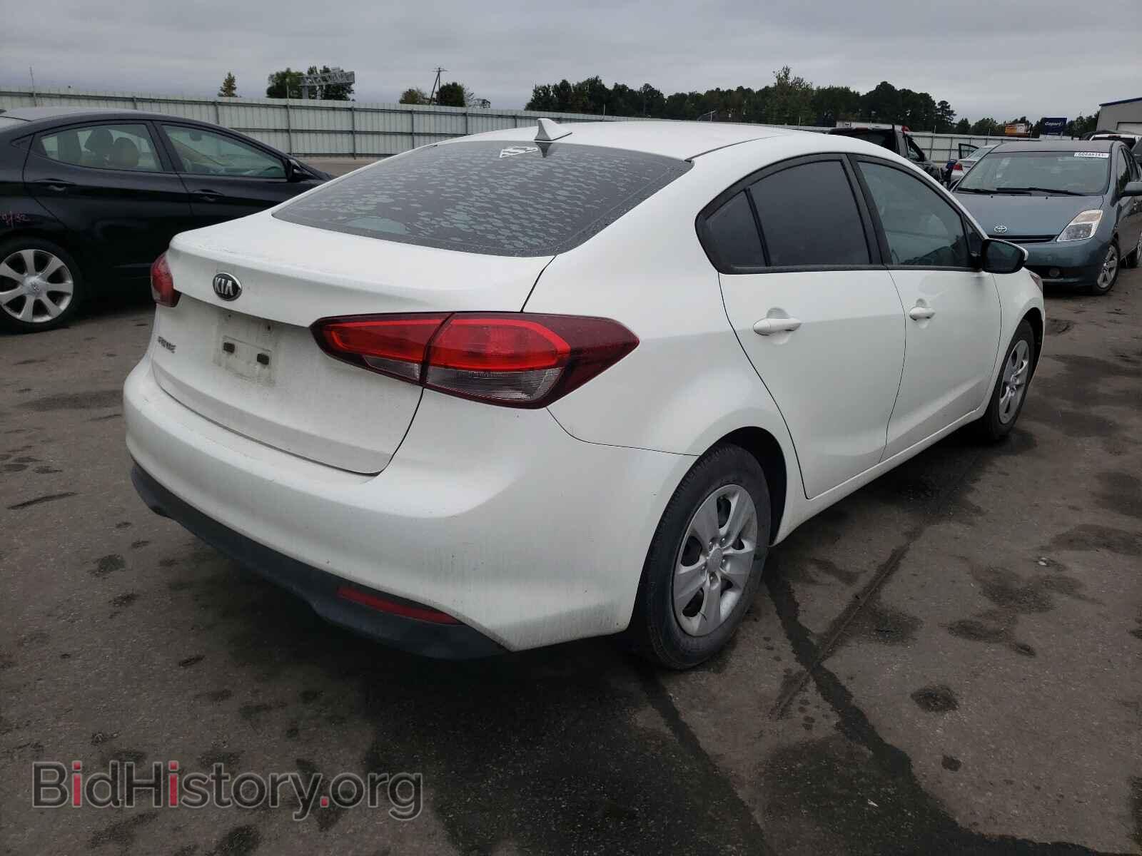 2017 KIA FORTE - VIN: 3KPFK4A76HE156246 - Фото 4