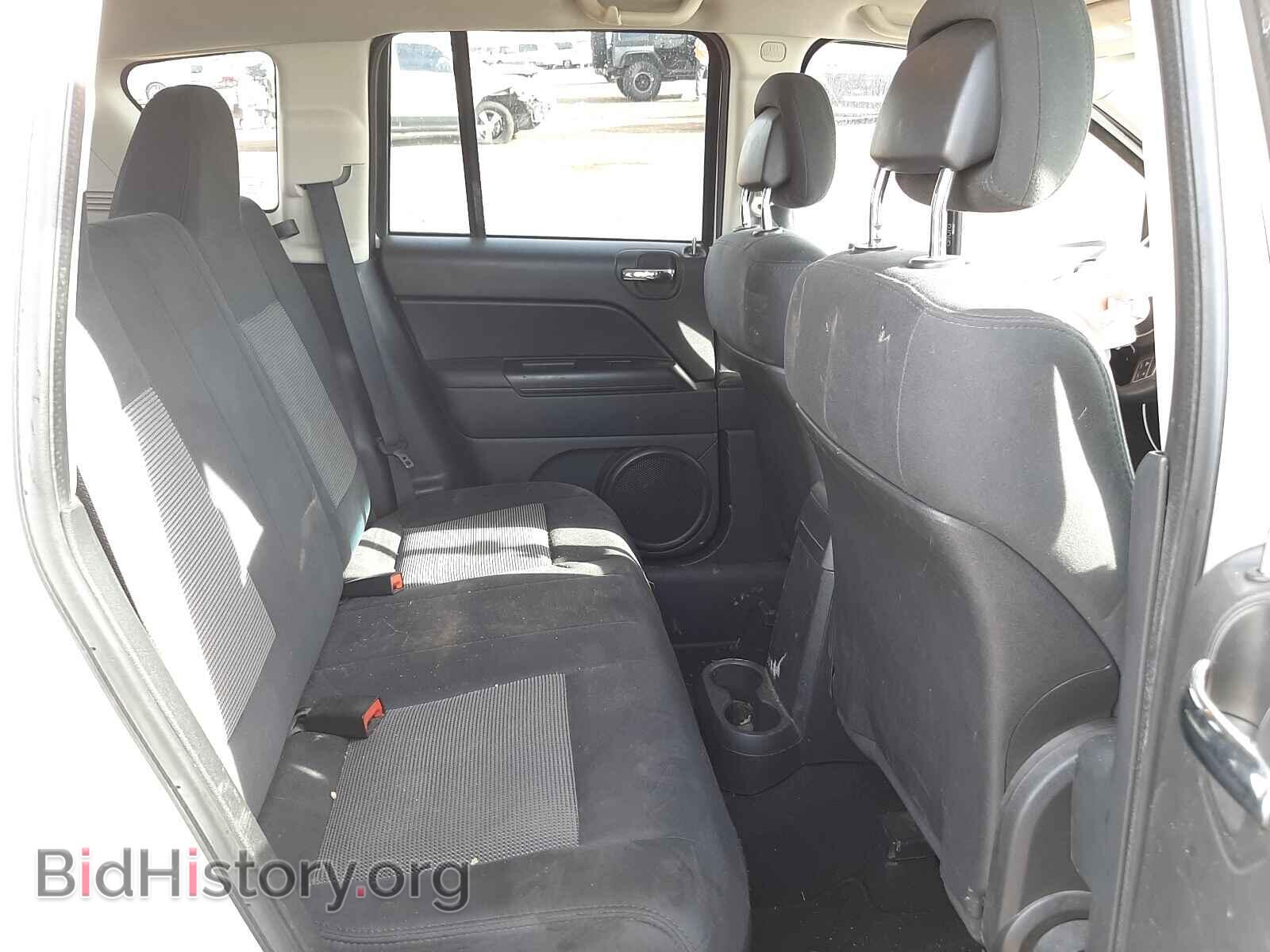 2011 JEEP COMPASS - VIN: 1J4NT1FB5BD168668 - Photo 6