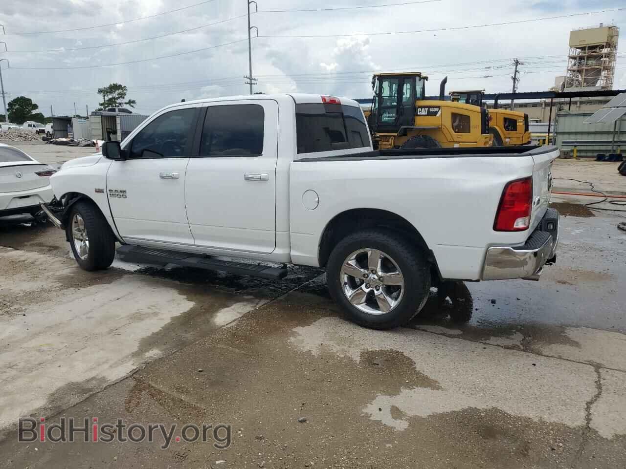 2017 RAM 1500 - VIN: 3C6RR7LTXHG618551 - Фото 2