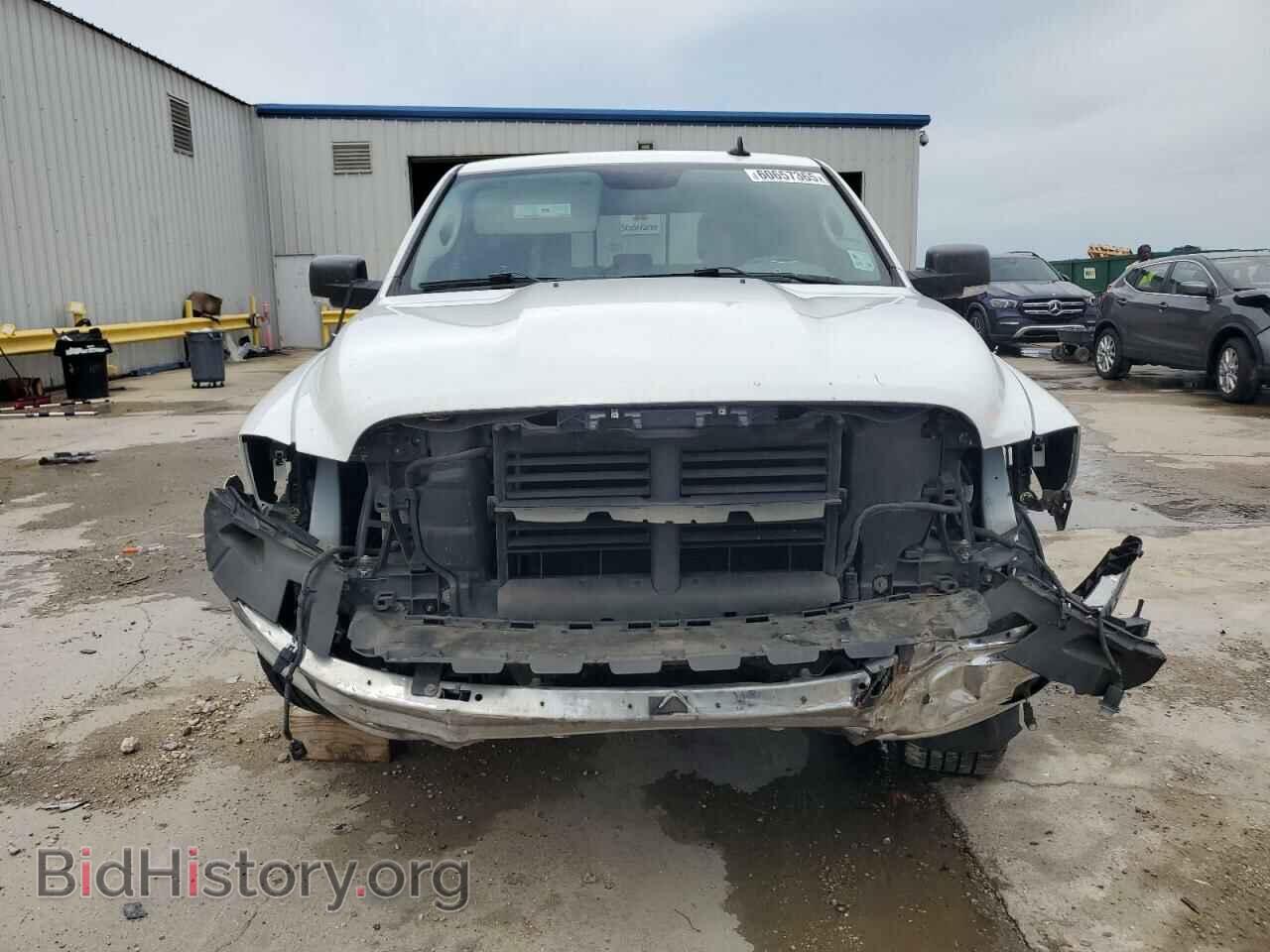 2017 RAM 1500 - VIN: 3C6RR7LTXHG618551 - Фото 5