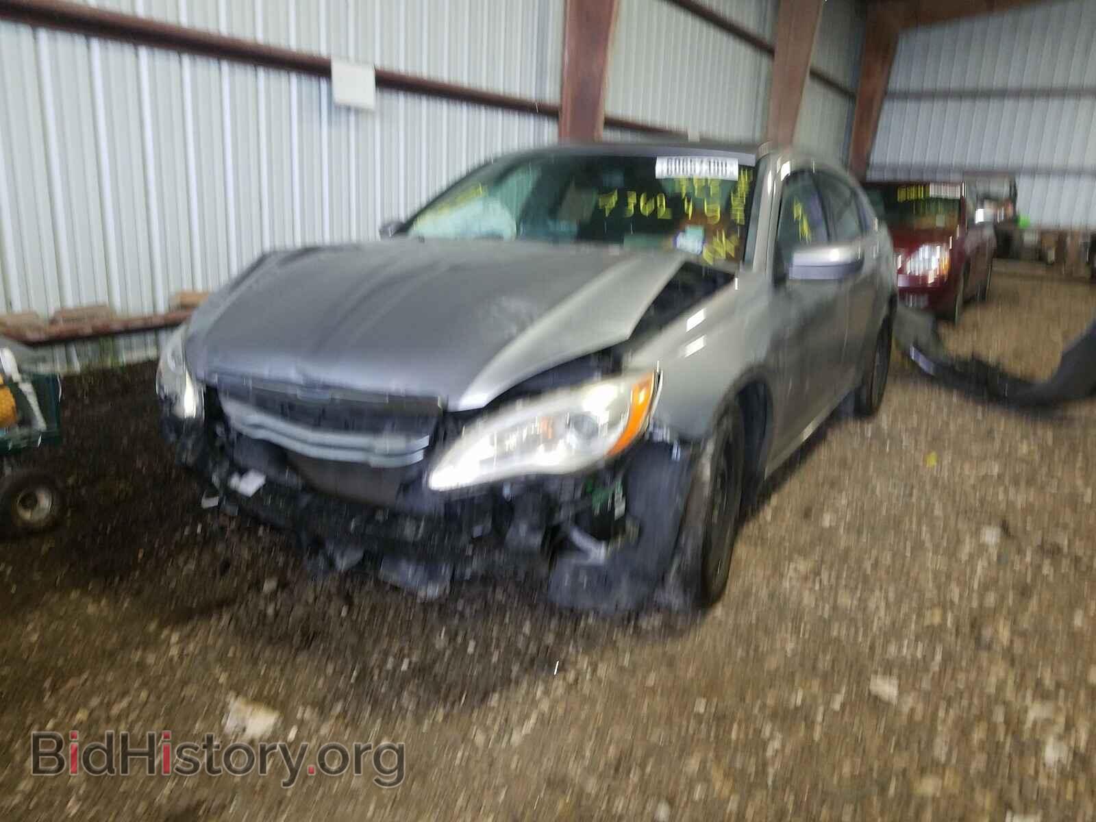 2013 CHRYSLER 200 - VIN: 1C3CCBAG3DN736245 - Photo 2