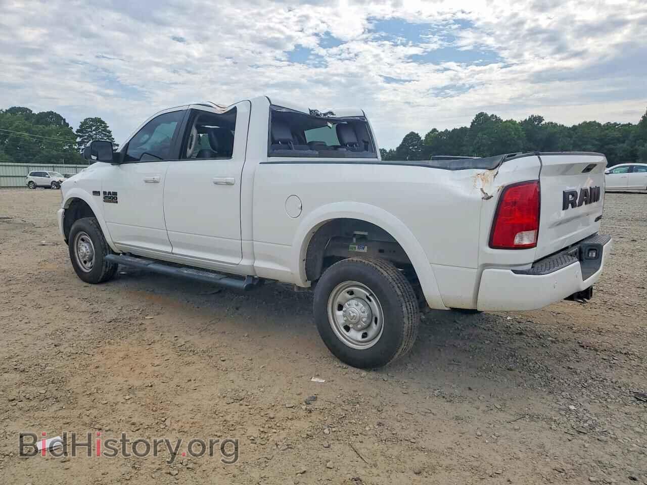 2017 RAM 2500 - VIN: 3C6UR5DJ3HG683592 - Photo 2