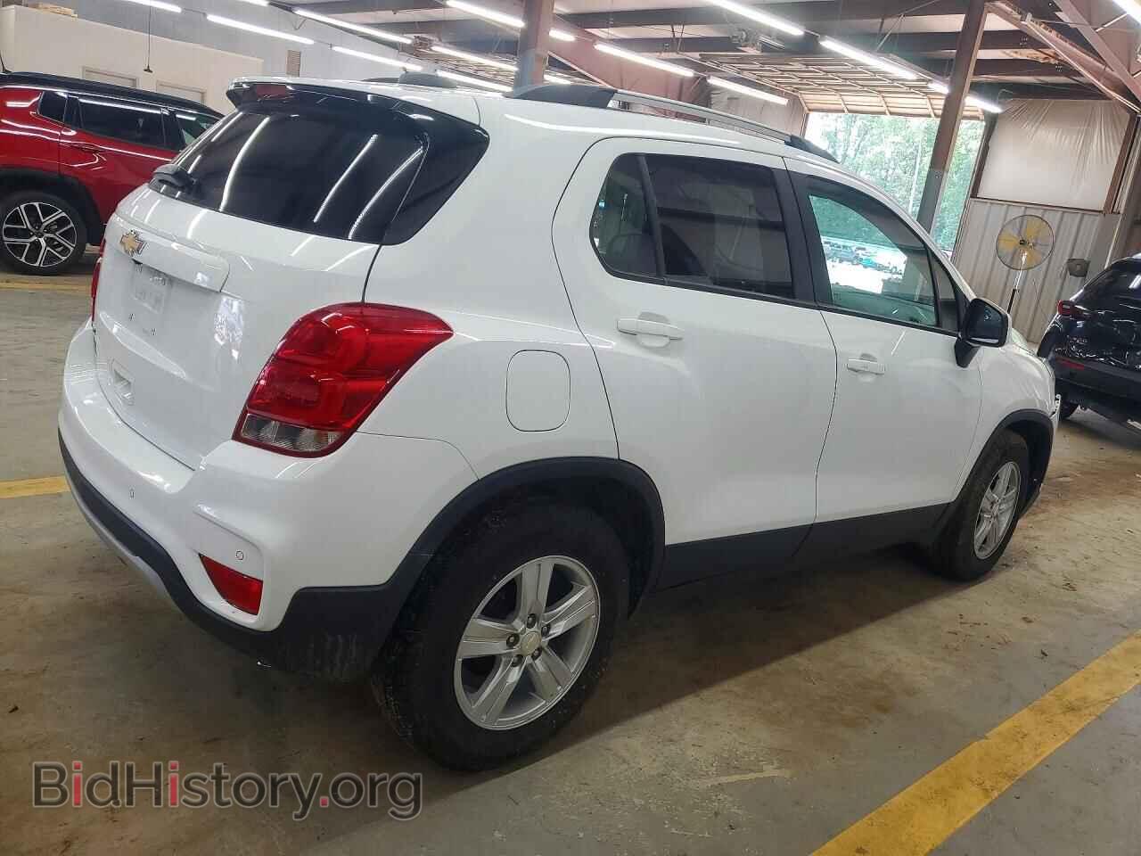 2021 CHEVROLET TRAX - VIN: KL7CJLSMXMB375512 - Фото 3