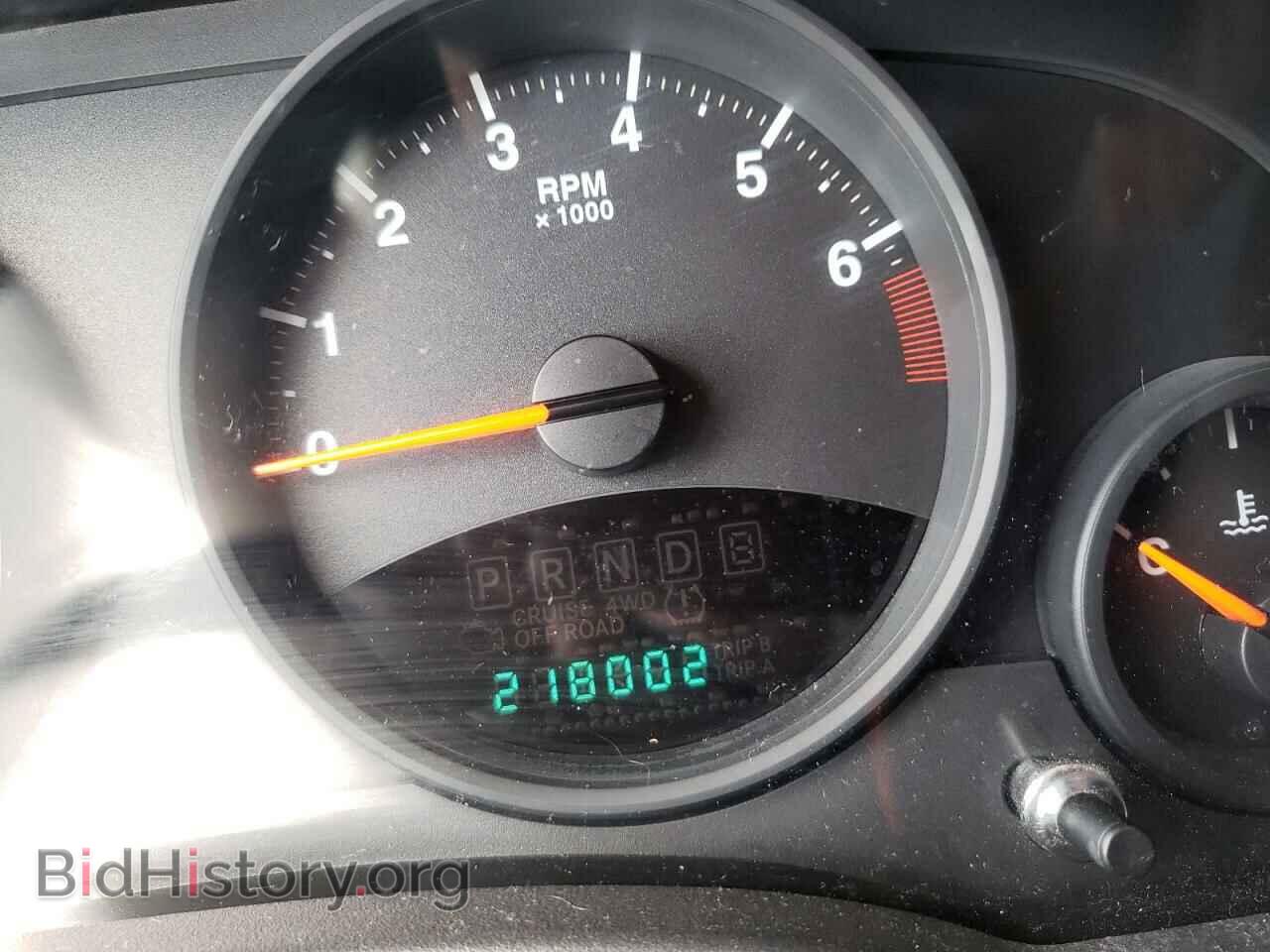 2009 JEEP COMPASS - VIN: 1J4FT47B29D114582 - Фото 8