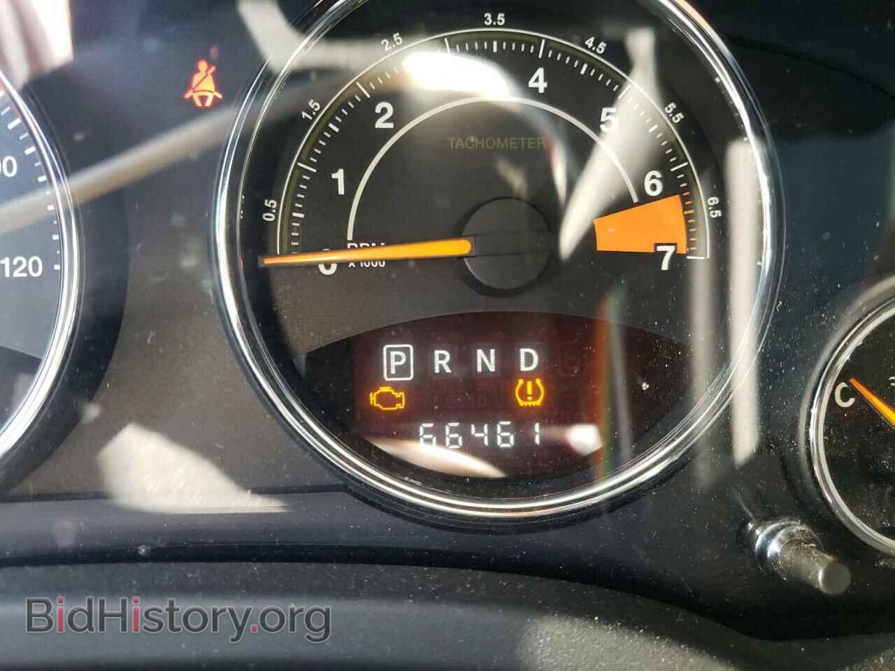 2014 JEEP COMPASS - VIN: 1C4NJCEA1ED679802 - Photo 9