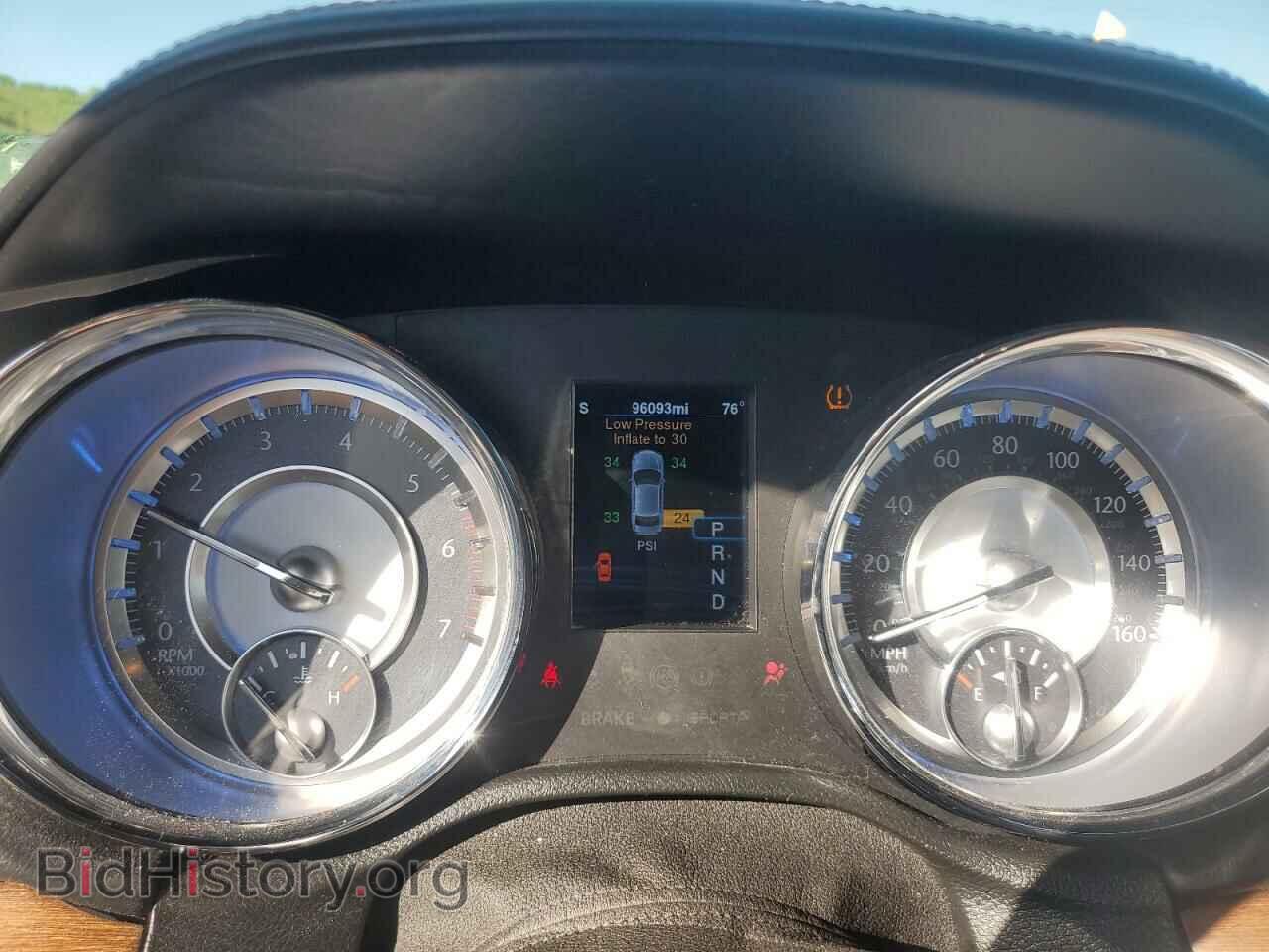 2014 CHRYSLER 300 - VIN: 2C3CCAJT7EH273723 - Фото 9