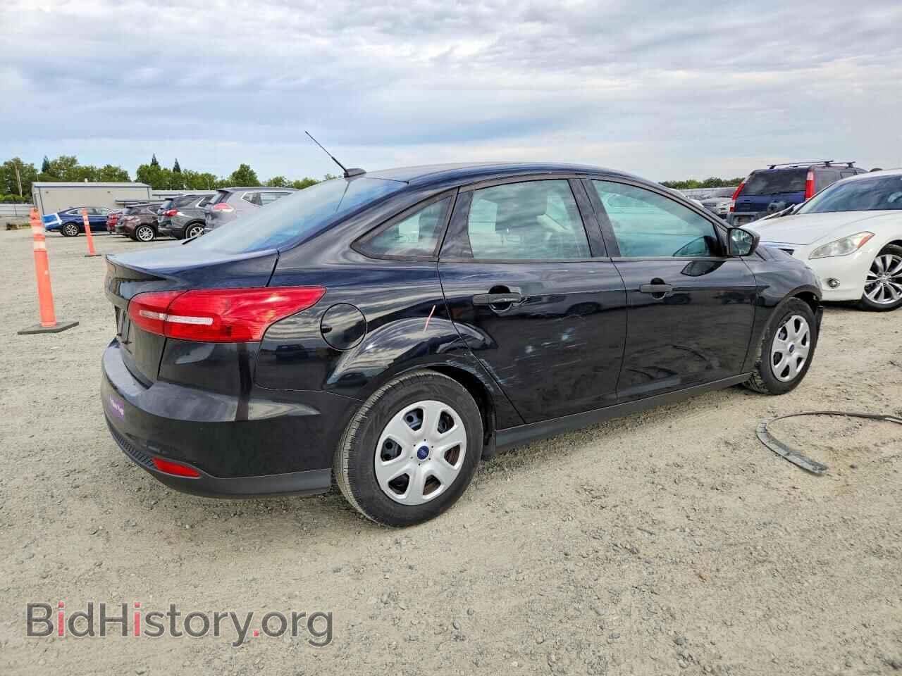 2016 FORD FOCUS - VIN: 1FADP3E2XGL388104 - Photo 3