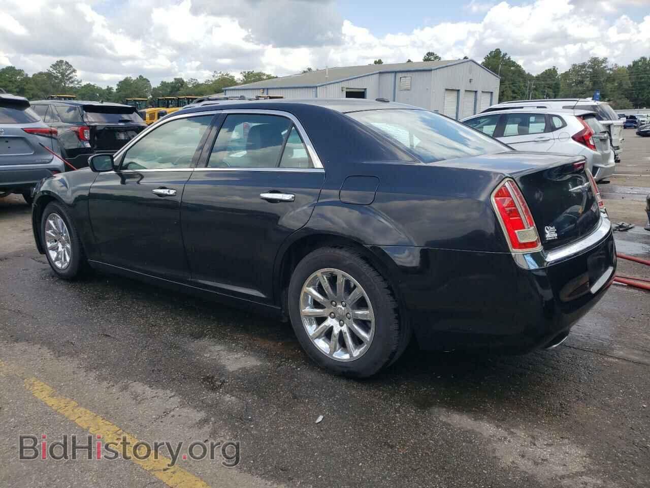 2012 CHRYSLER 300 - VIN: 2C3CCAET8CH307983 - Фото 2