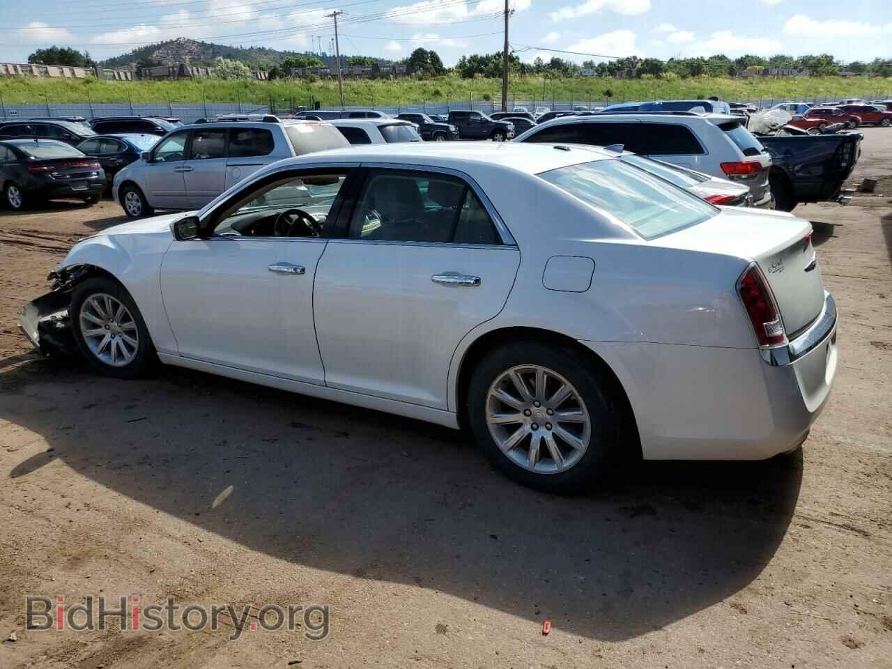 2012 CHRYSLER 300 - VIN: 2C3CCAET7CH232757 - Photo 2