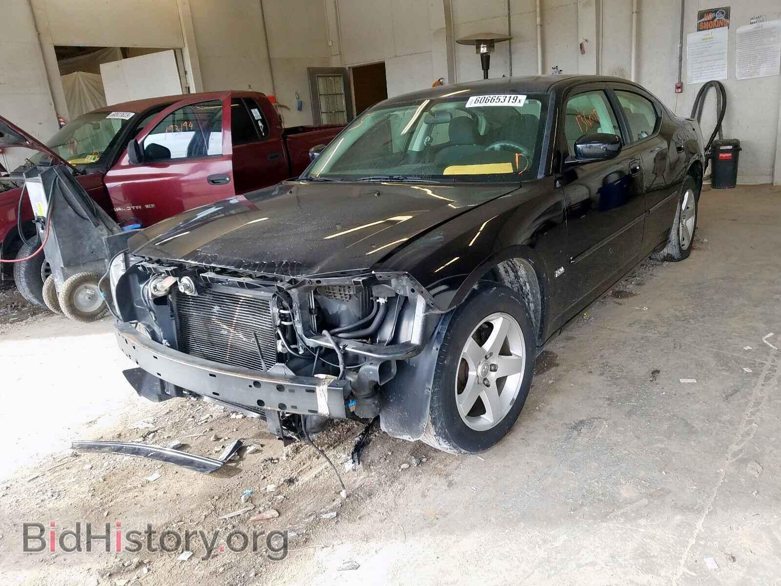 2010 DODGE CHARGER - VIN: 2B3CA3CV2AH117774 - Фото 2