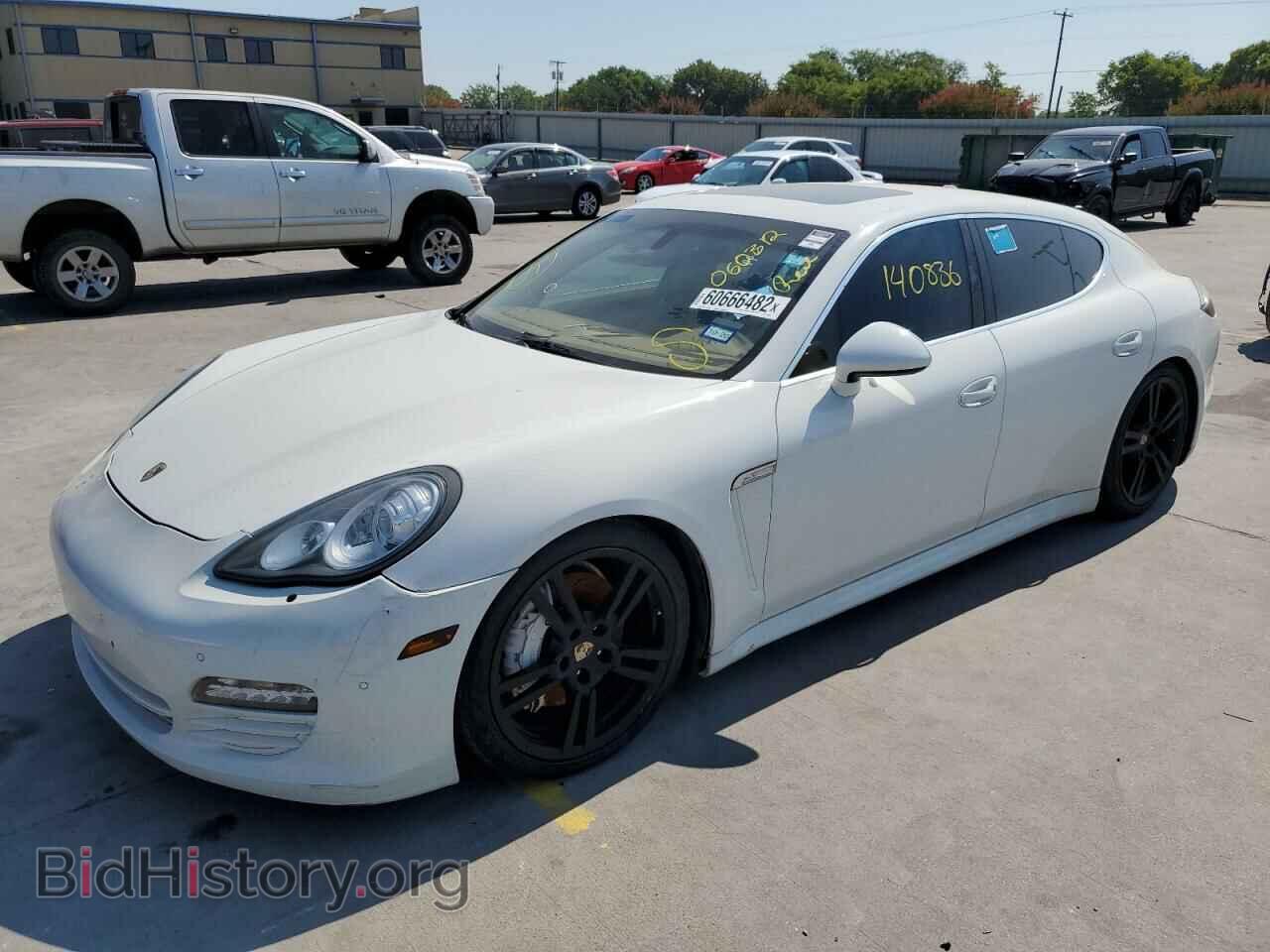 2013 PORSCHE PANAMERA - VIN: WP0AB2A76DL060312 - Фото 2