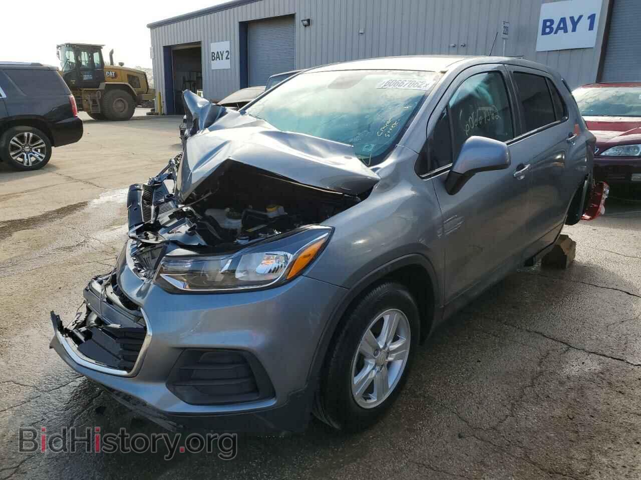 2020 CHEVROLET TRAX - VIN: 3GNCJKSB6LL183262 - Фото 2