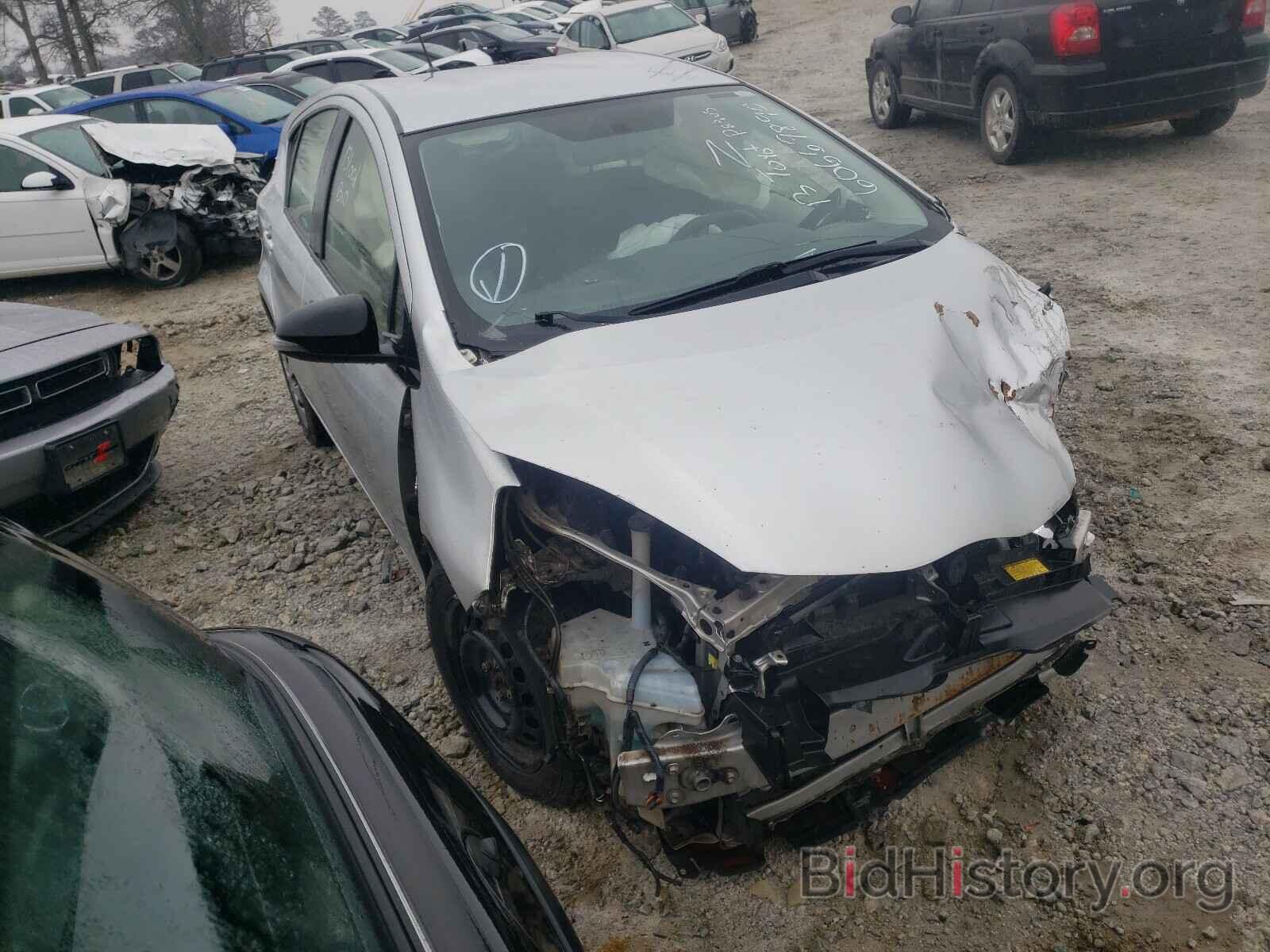 Photo JTDKDTB3XD1553437 - TOYOTA PRIUS 2013