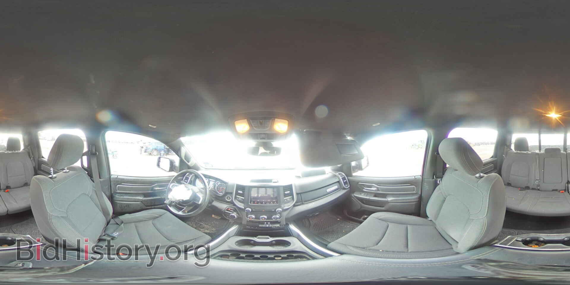2019 RAM 1500 - VIN: 1C6RREFG4KN751064 - Фото 14