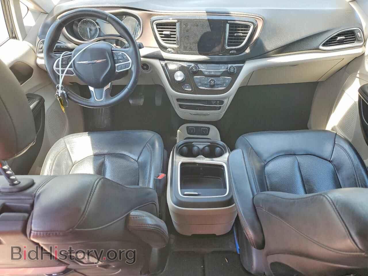 2017 CHRYSLER PACIFICA - VIN: 2C4RC1EGXHR514546 - Photo 8