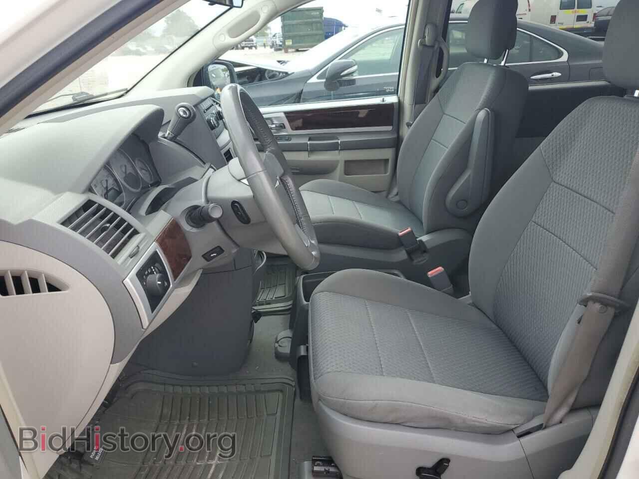 2010 CHRYSLER MINIVAN - VIN: 2A4RR5D11AR460878 - Photo 7