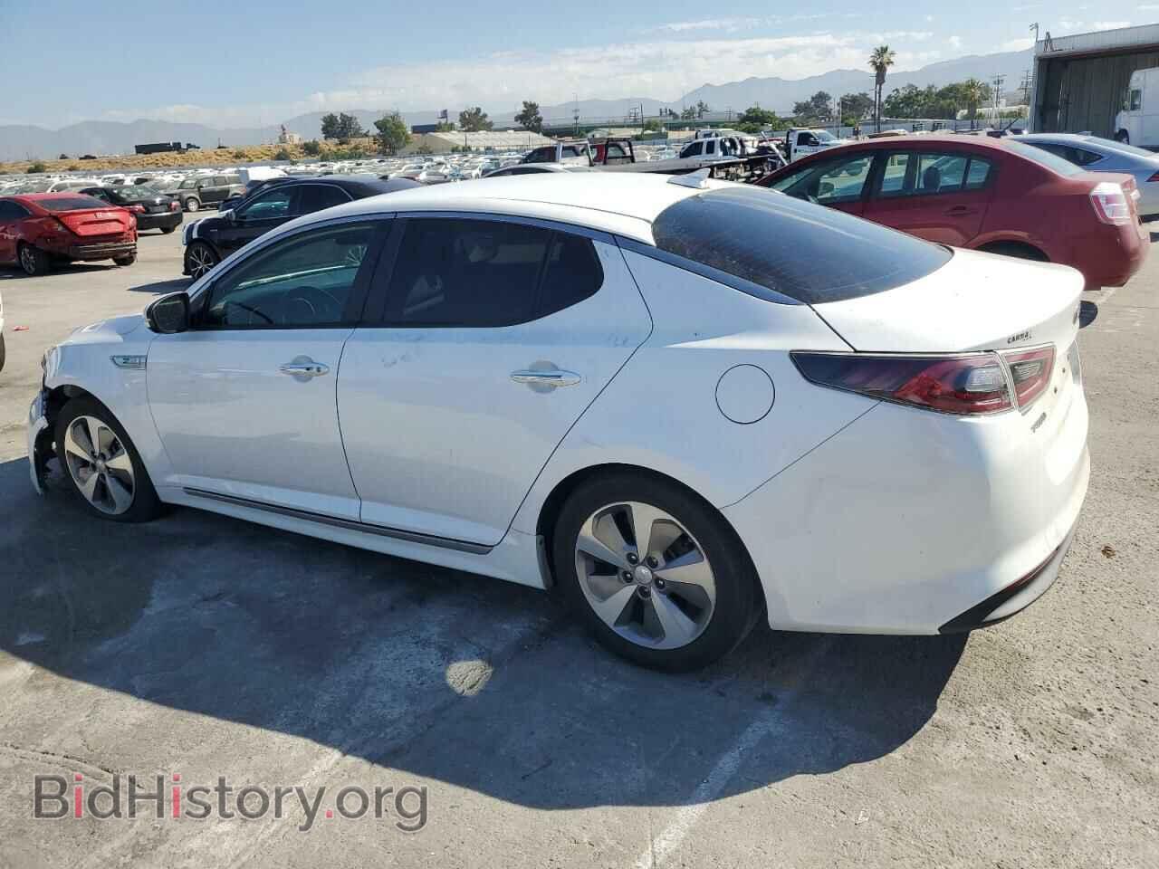 2014 KIA OPTIMA - VIN: KNAGN4ADXE5073411 - Фото 2