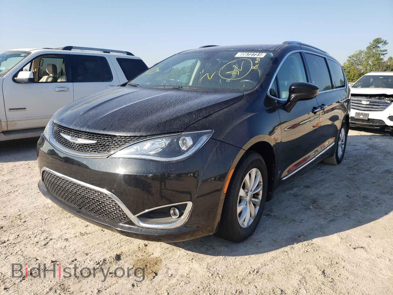 2019 CHRYSLER PACIFICA - VIN: 2C4RC1BGXKR596905 - Фото 2