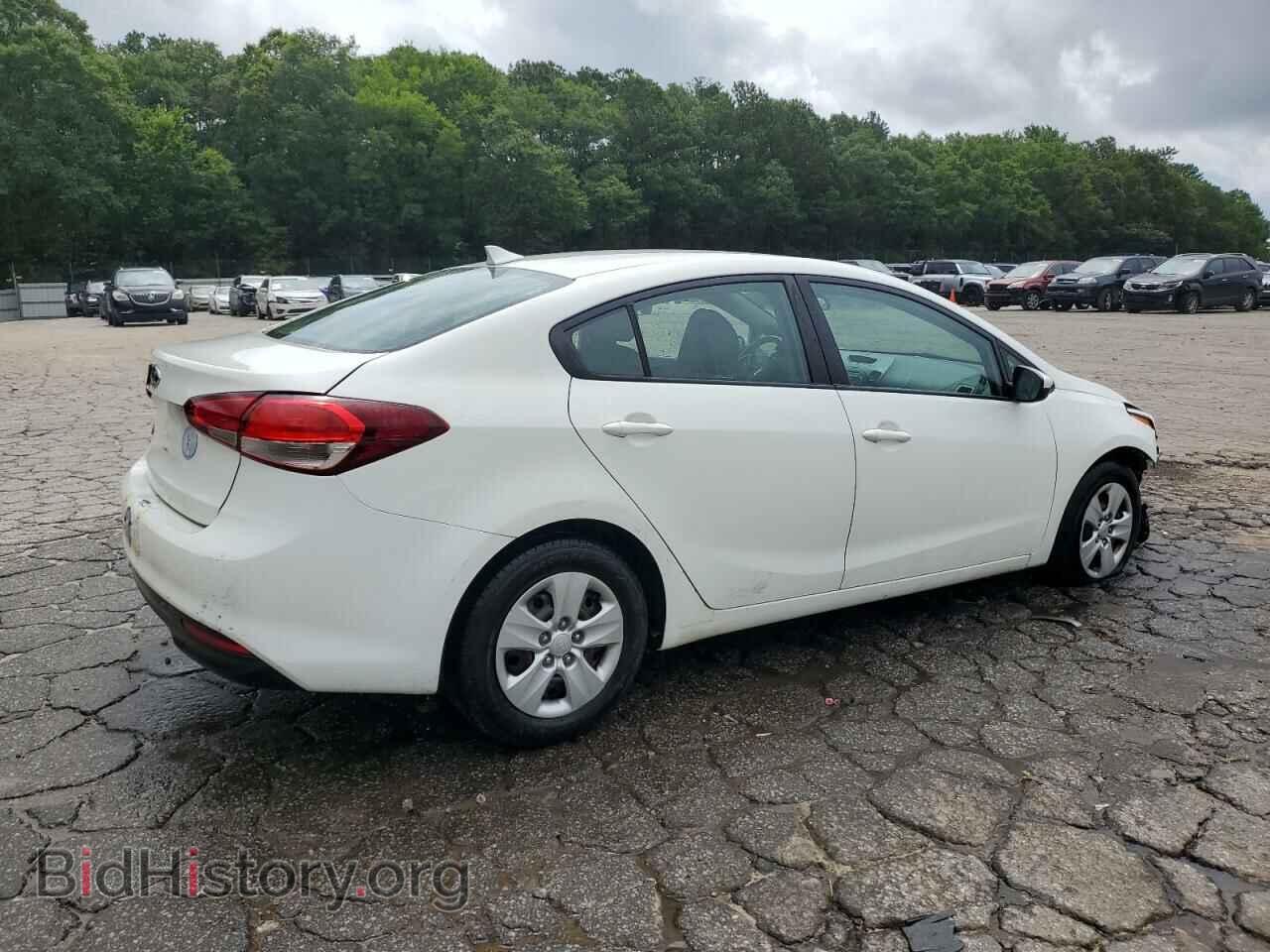 2017 KIA FORTE - VIN: 3KPFK4A79HE082806 - Фото 3